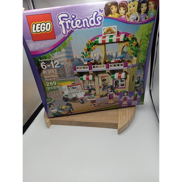 LEGO FRIENDS: Heartlake Pizzeria (41311) New Box ,Damaged Box See Photos - Picture 2 of 10